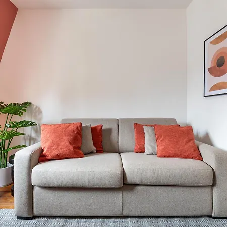 Apartment - Near The Champs-elysees Paris